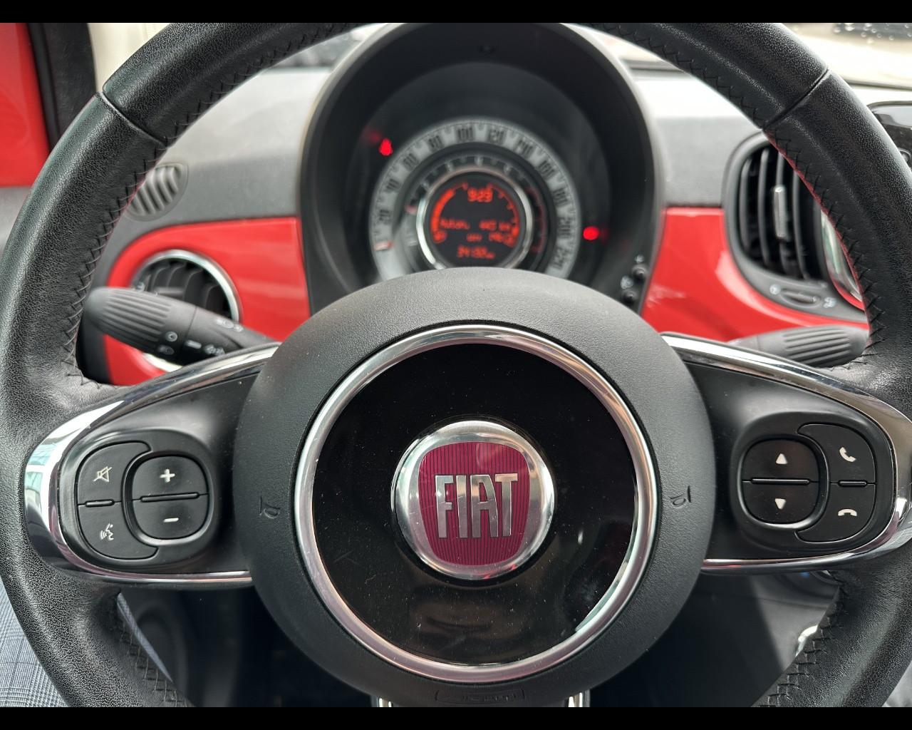 FIAT 500 (2015-->) - 500 C 1.2 Lounge