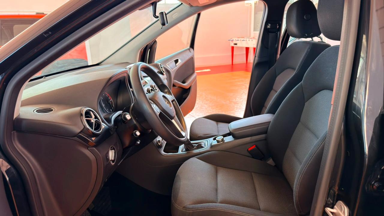 Mercedes-benz B 180 CDI Premium