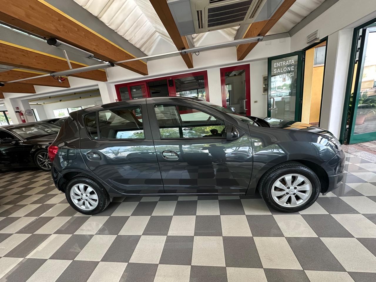 Dacia Sandero 1.2 GPL 75CV Extra Neopatentati