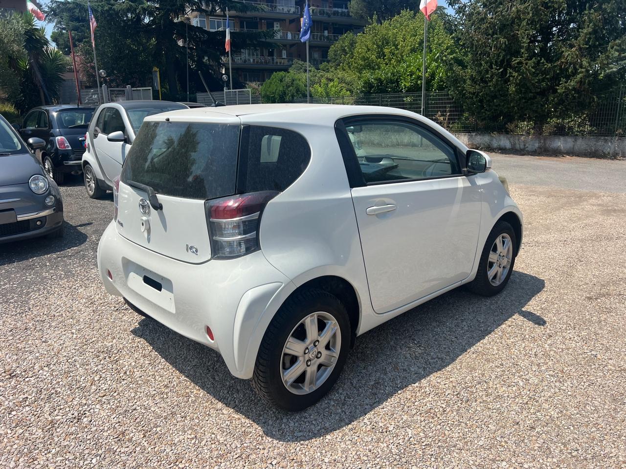 Toyota iQ 1.0 Sol