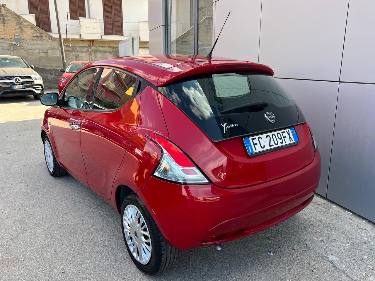 Lancia Ypsilon 1.3 mjt Platinum