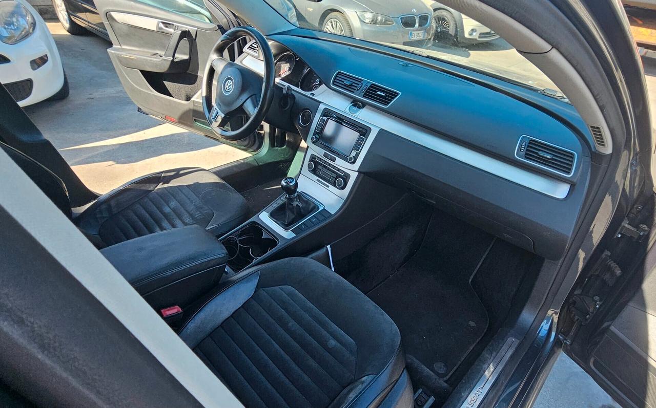 VOLKSWAGEN PASSAT 2.0 TDI HIGHLINE BLUEMOTION