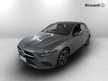 Mercedes-Benz Classe A (W177) - A 180 d Automatic Progressive Advanced