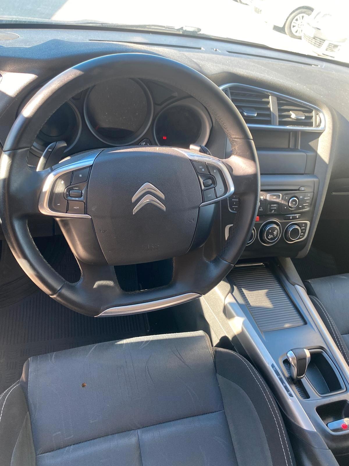 Citroen C4 1.6 e-HDi 2s 112 airdream Exclusive