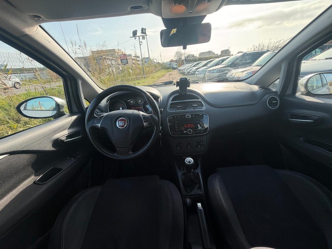 FIAT PUNTO EVO 1.2 69CV ANNO 2015 129.000 KM GARANTITA