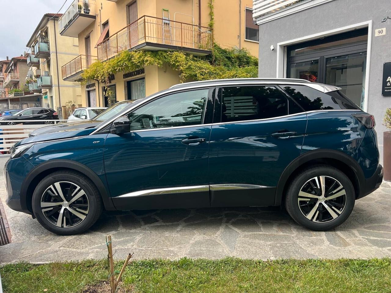 PEUGEOT 3008 BLUEHDI 130 S&S EAT8 GT 07/22