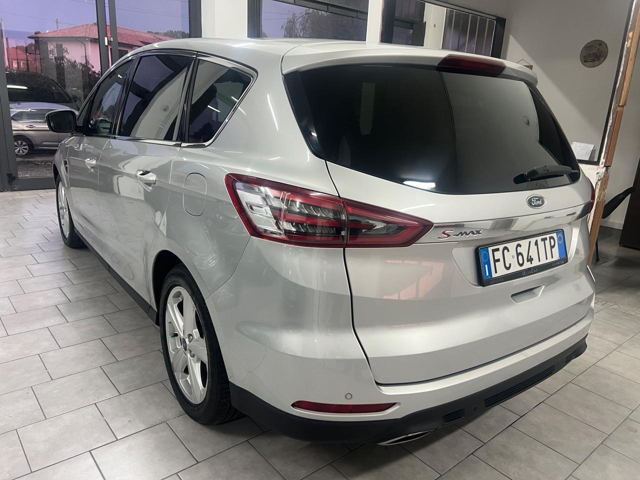 Ford S-Max 2.0 TDCi 180CV SETTE POSTI Powershift Titanium