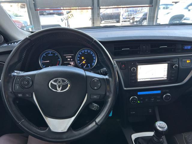 TOYOTA Auris 1.4 D-4D Active