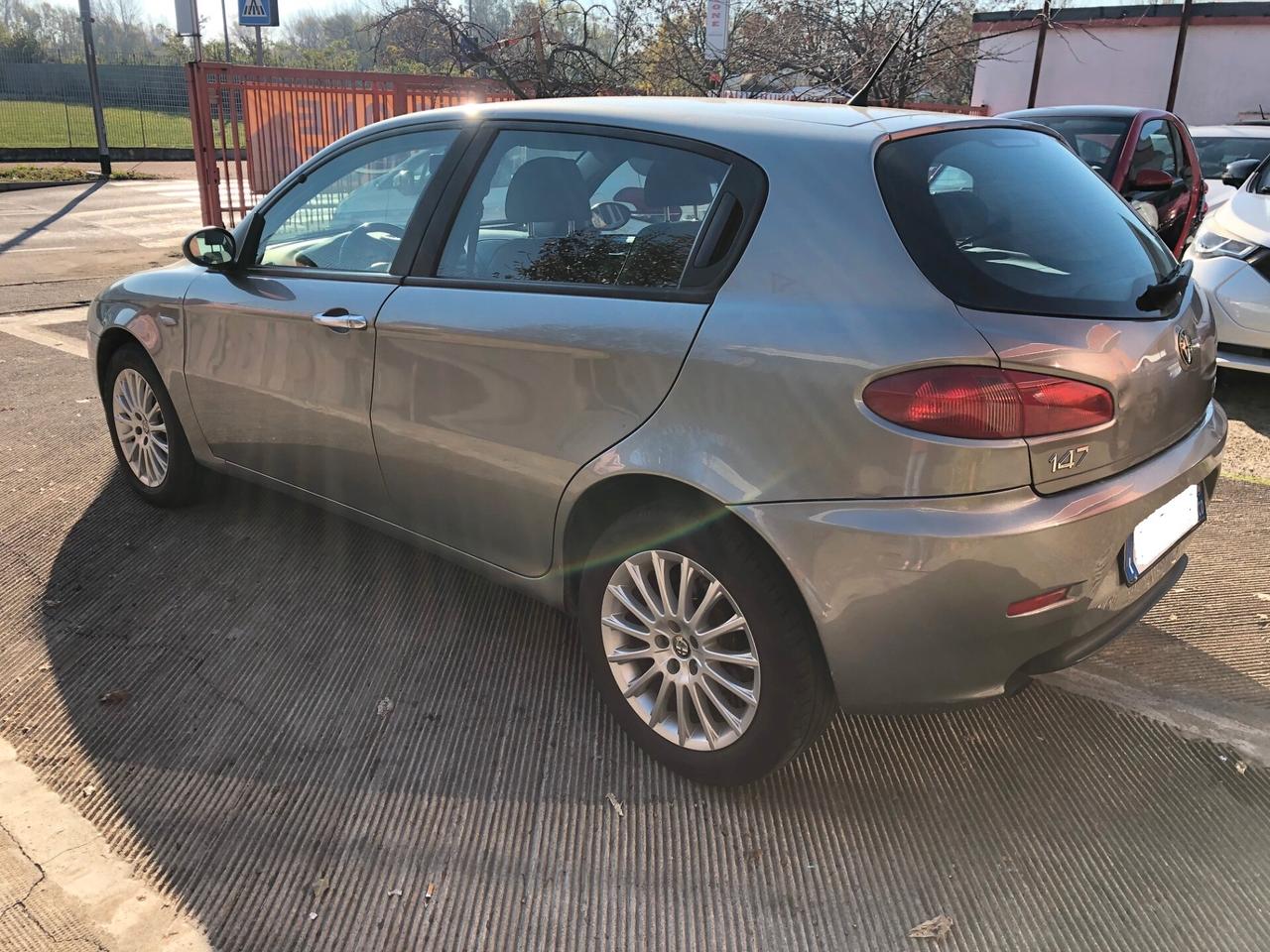 Alfa Romeo 147 1.6 16V TS (105) 5 porte Progression