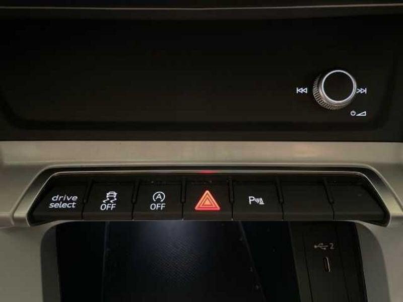Audi Q3 I 2019 Sportback 35 2.0 tdi S line edition