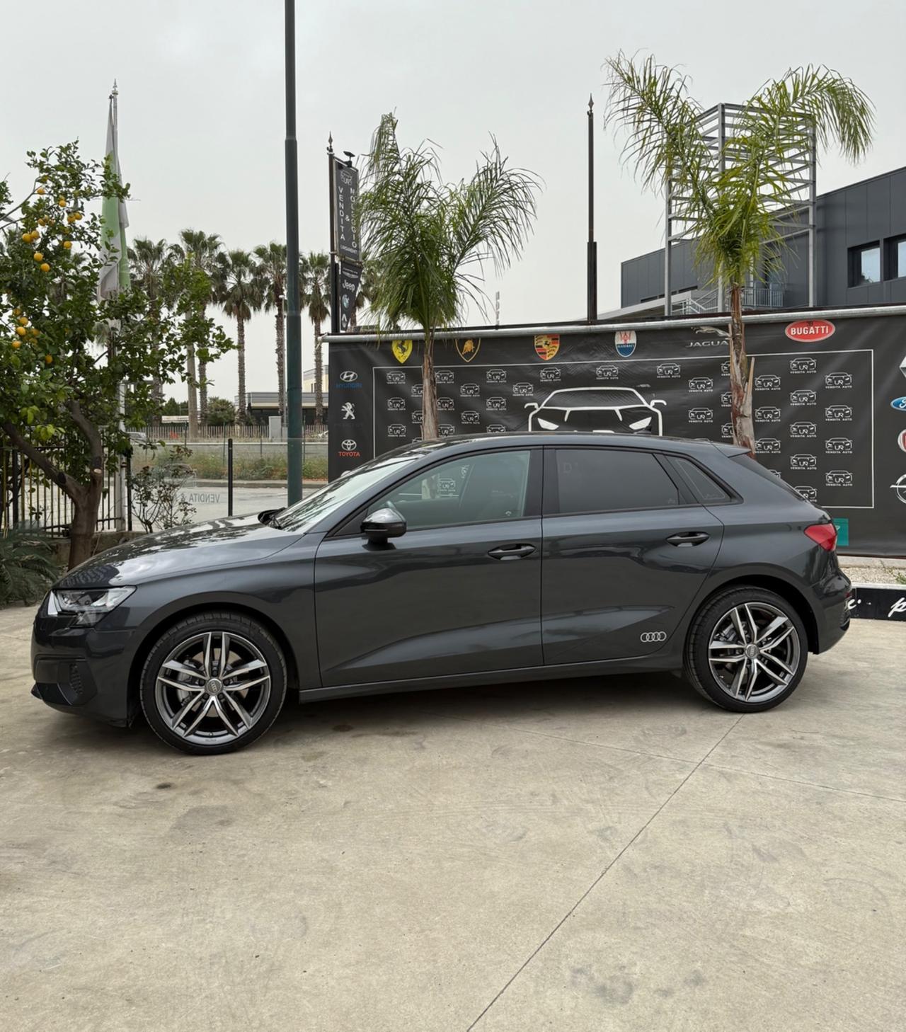 Audi A3 SPB 30 TDI Business Advanced