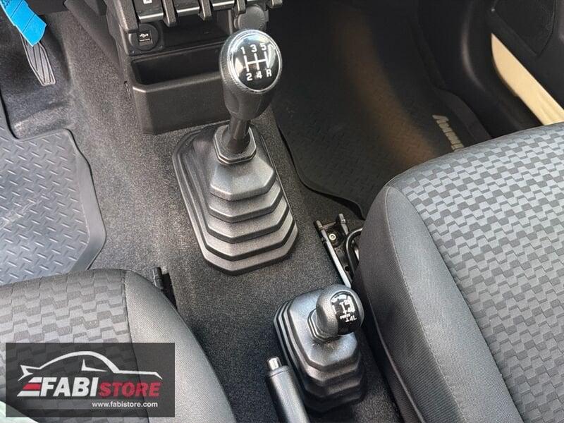 Suzuki Jimny 1.5 AllGrip 102 Cv 4WD Top - 4 POSTI - Traino, Webasto ecc