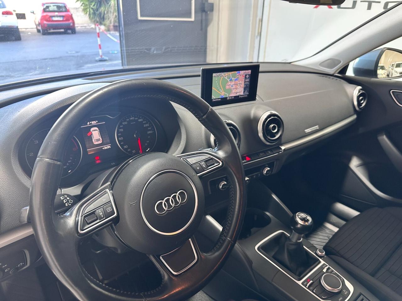 Audi A3 SPB 1.6 TDI 110cv – NAVI – FUL