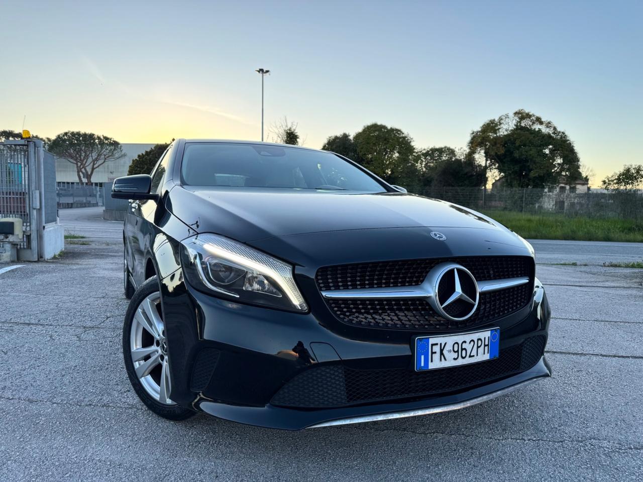 MERCEDES Classe A180 d Sport - Led Navi 17