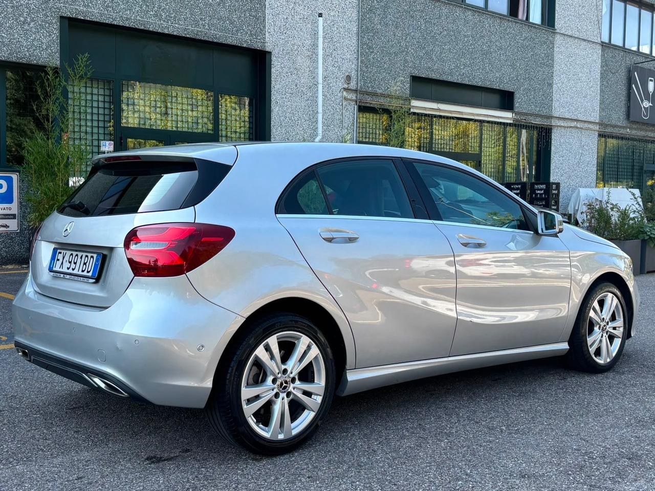 Mercedes-benz A 220 d Automatic 4Matic Sport