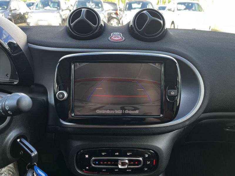 smart fortwo eq Passion 22kW