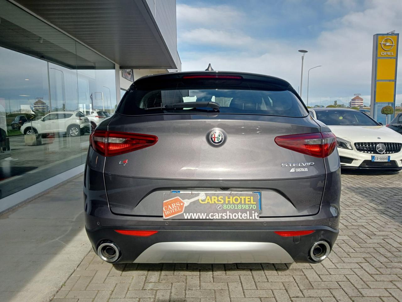 Alfa Romeo Stelvio 2.2 Turbodiesel 210 CV AT8 Q4 Business