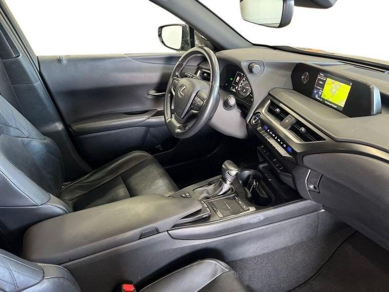 Lexus UX UX 250h 2.0 Premium 2wd cvt