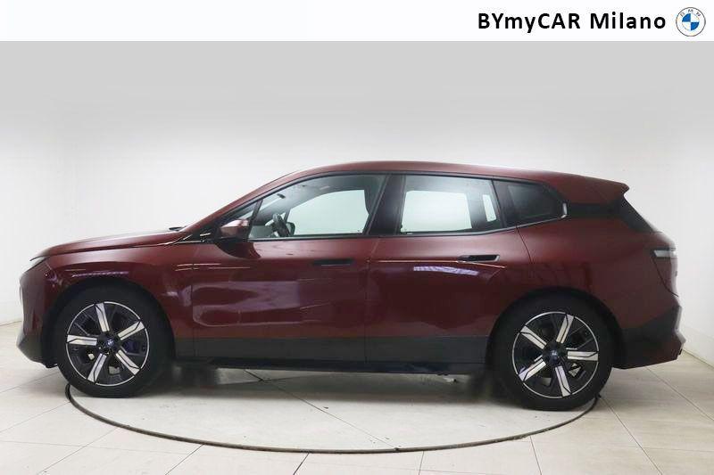 BMW iX 50 pacchetto sportivo xDrive