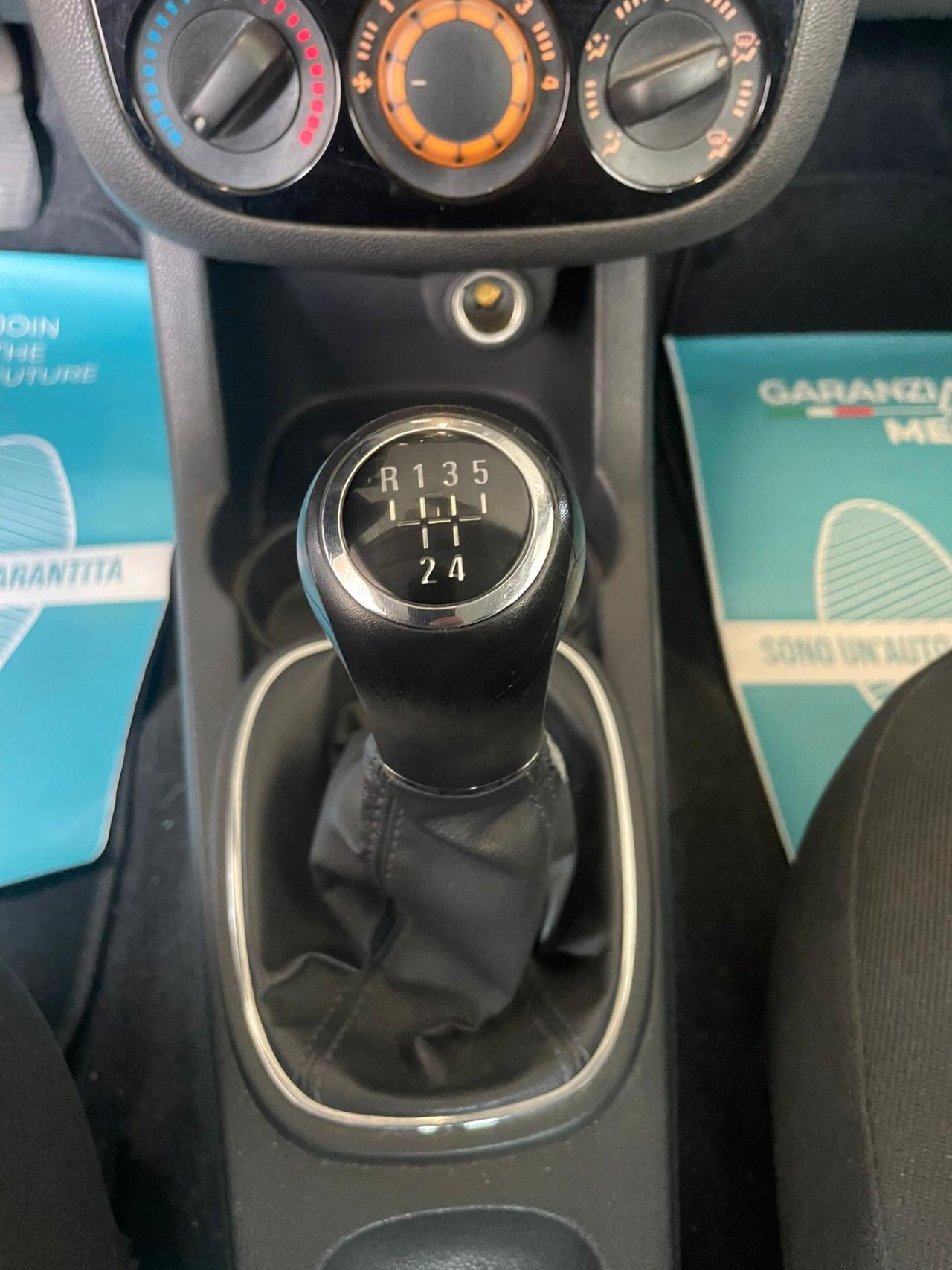 Opel Corsa 1.2 3 porte Club