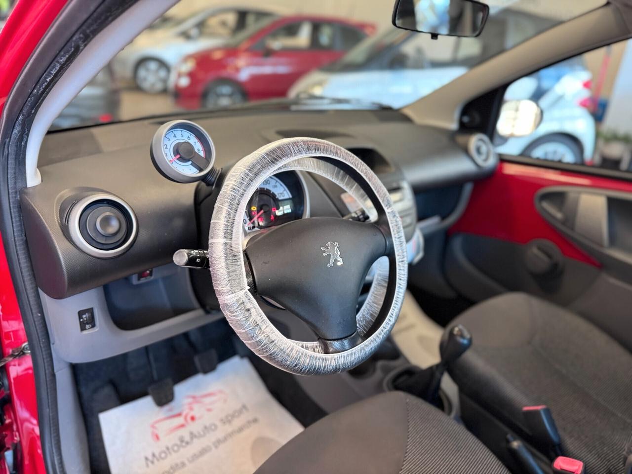 Peugeot 107 1.0 68CV 5p. Desir