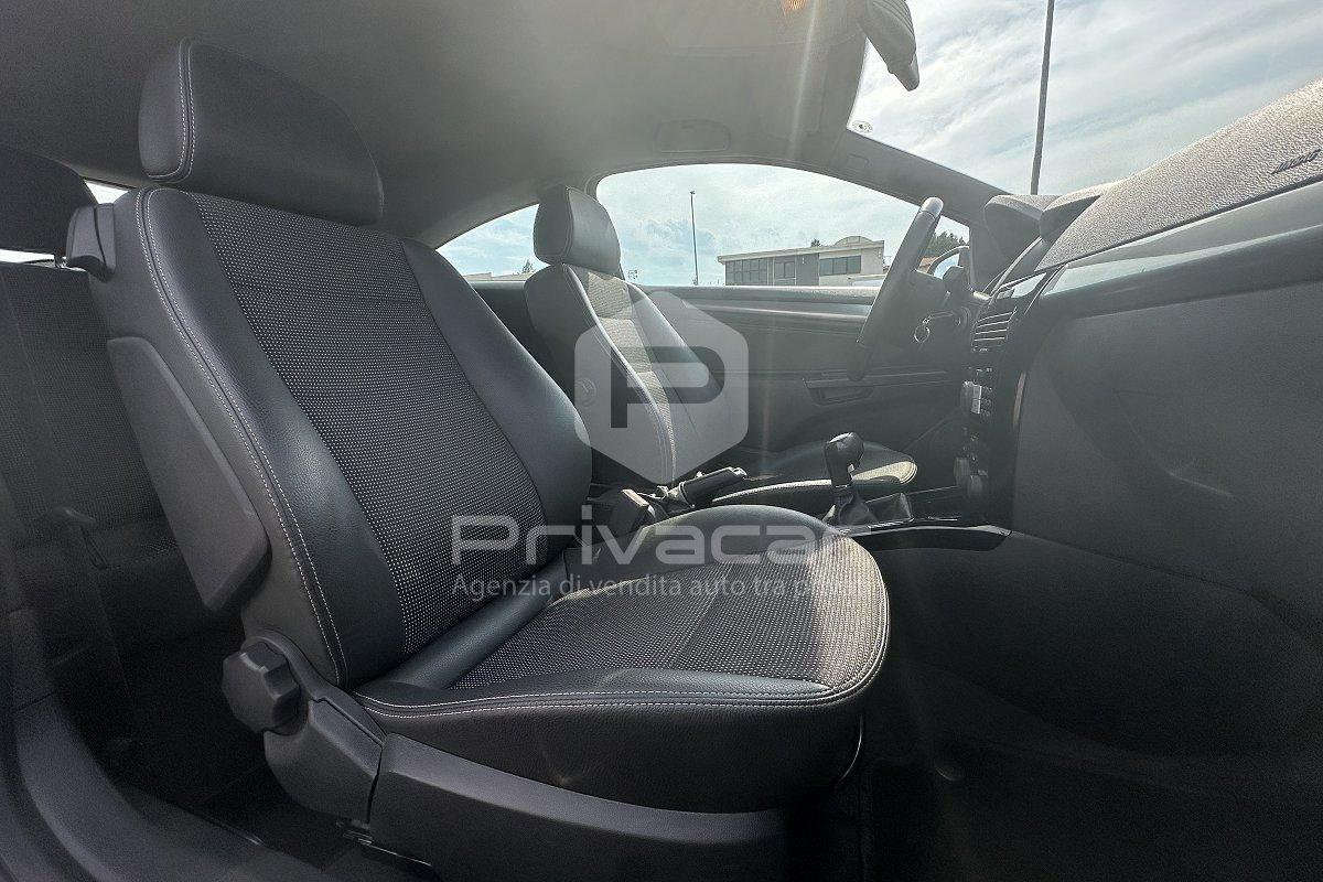 OPEL Astra GTC 1.7 CDTI 101CV 3 porte Cosmo