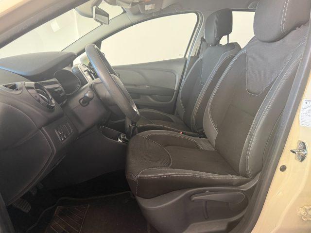 RENAULT Clio 1.2 75 CV 5 porte Duel