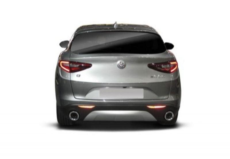 Alfa Romeo Stelvio 2017 2.2 t Business Q4 210cv auto my19