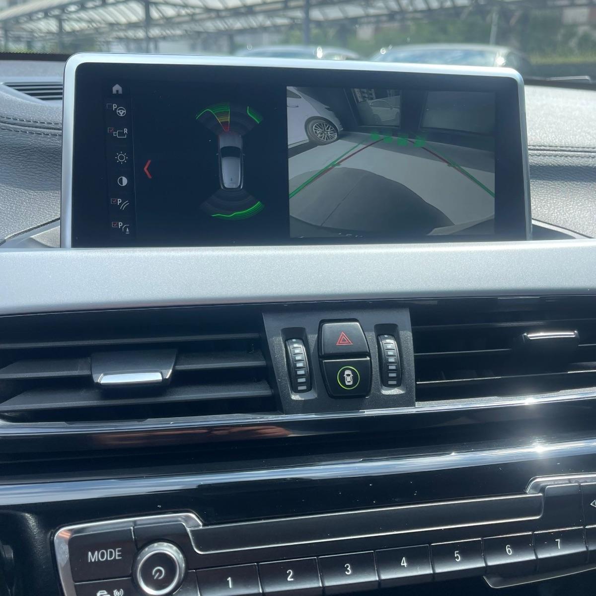 BMW - X2 - sDrive18d Msport