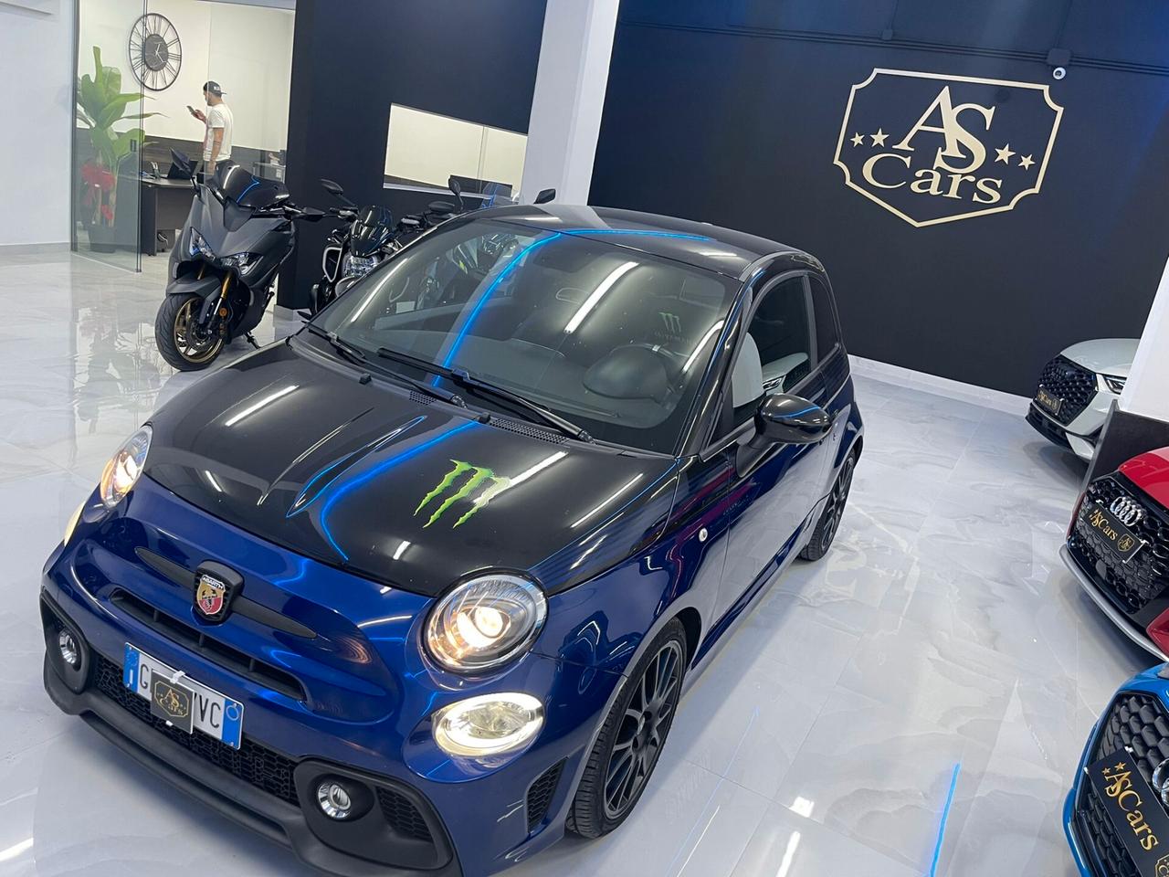 Abarth 595 1.4 Turbo T-Jet 165 CV Monster Energy Yamaha