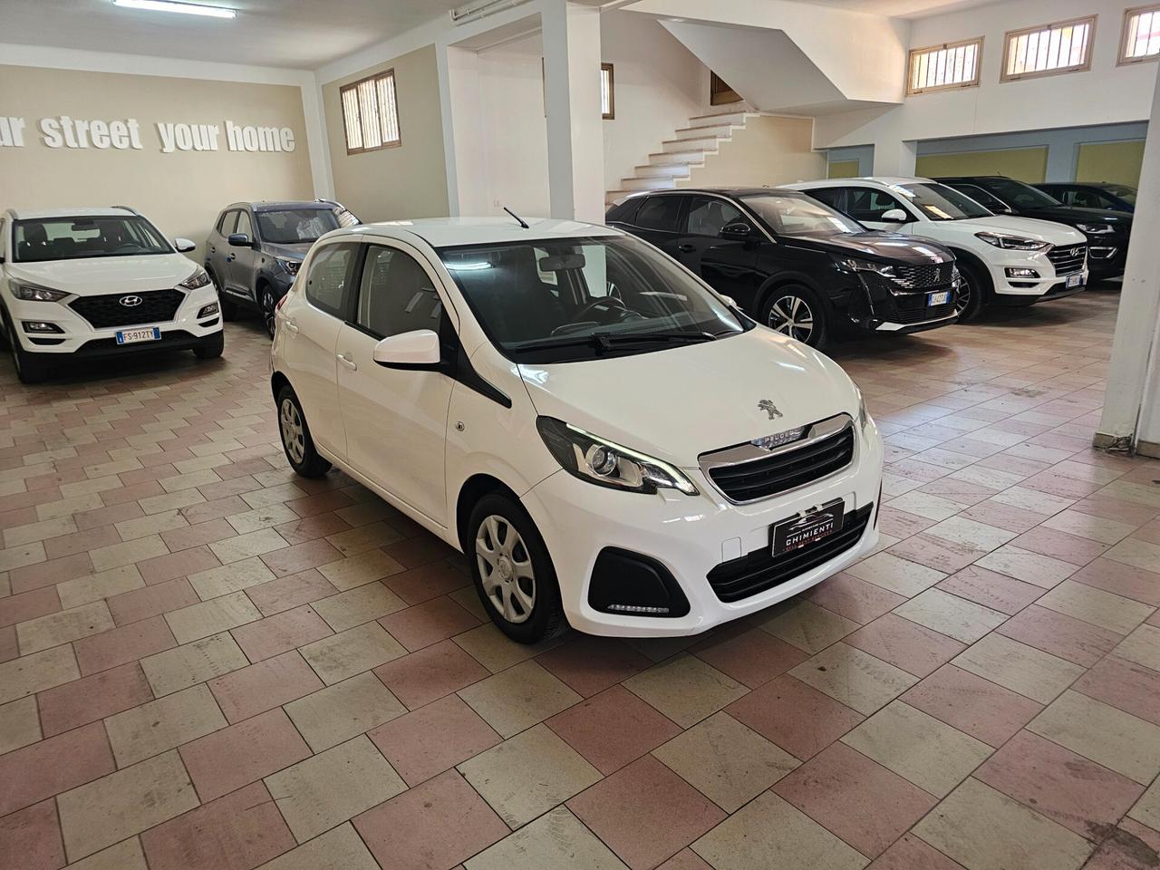 Peugeot 108 PureTech 82 5 porte Allure TOP! GPL INSTALLATO NEL 2023