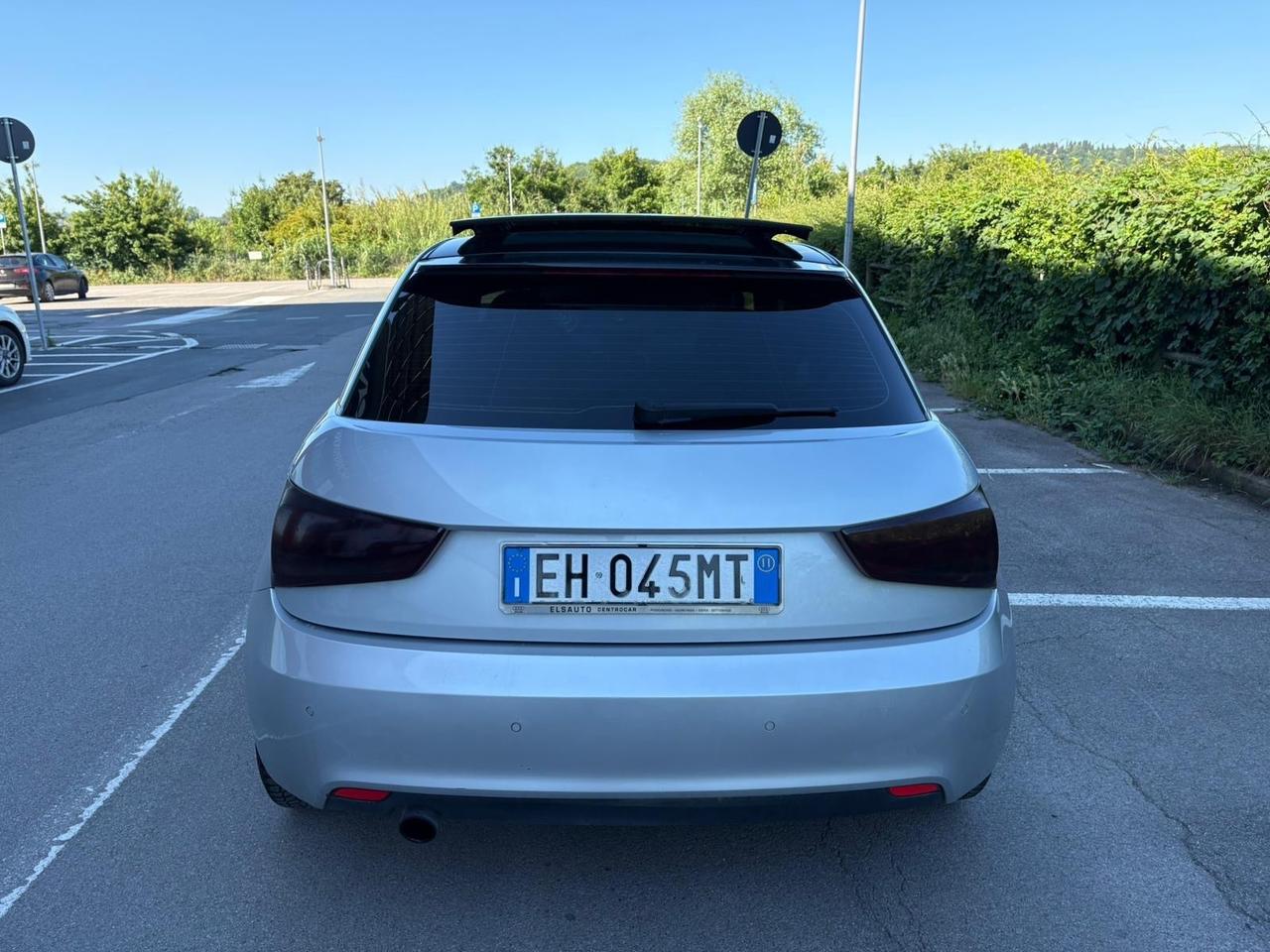 Audi A1 1.6 TDI 105 CV Attraction 281.000 KM TETTUCCIO APRIBILE