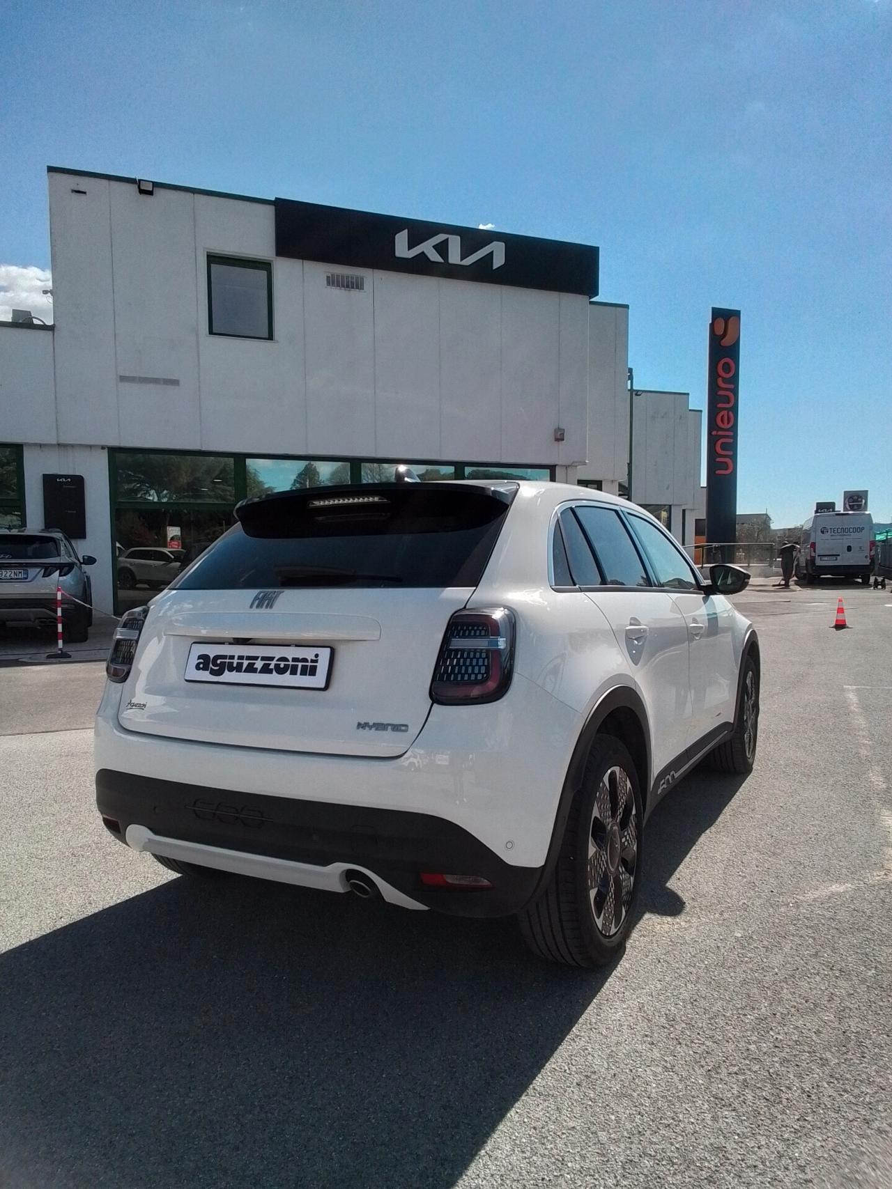 Fiat 600 Hybrid 110 CV DCT MHEV La Prima