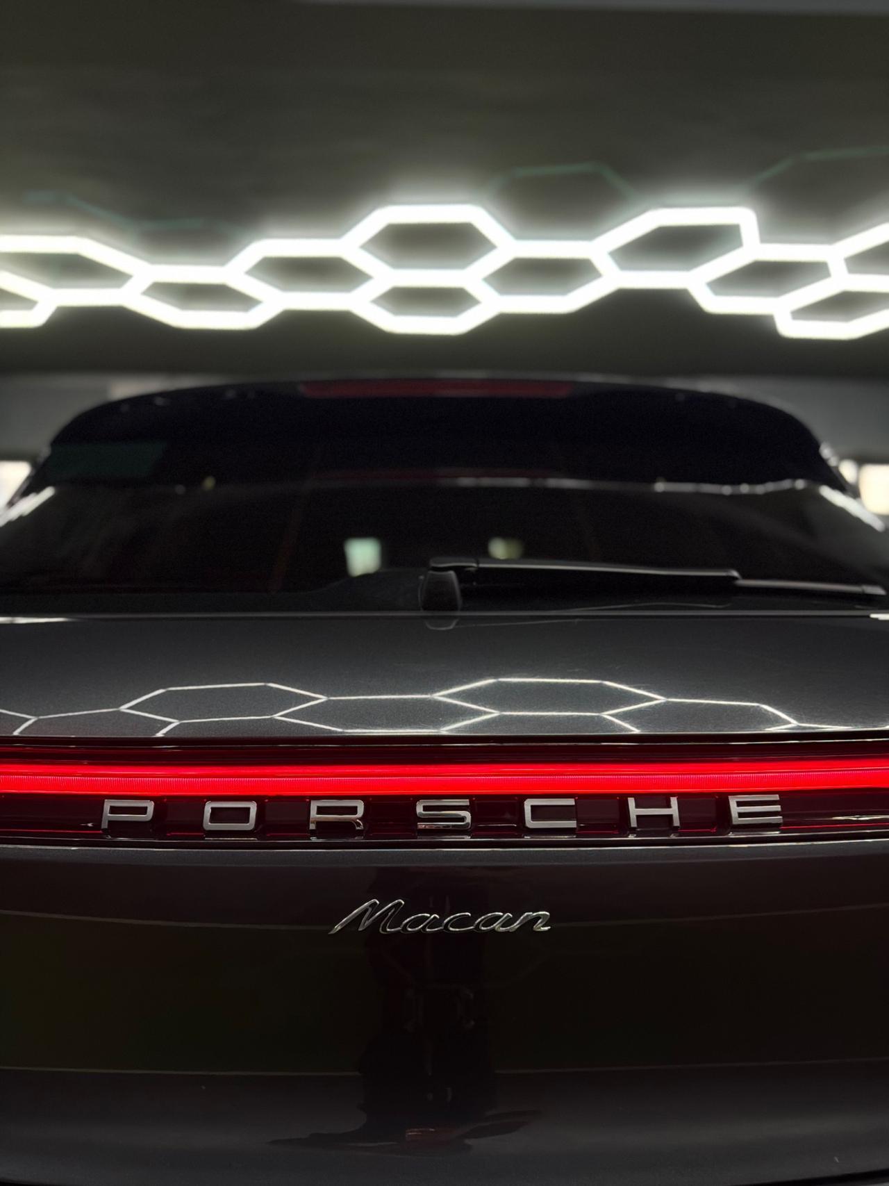 Porsche Macan 2.0 BENZ 250cv NO SUPERBOLLO