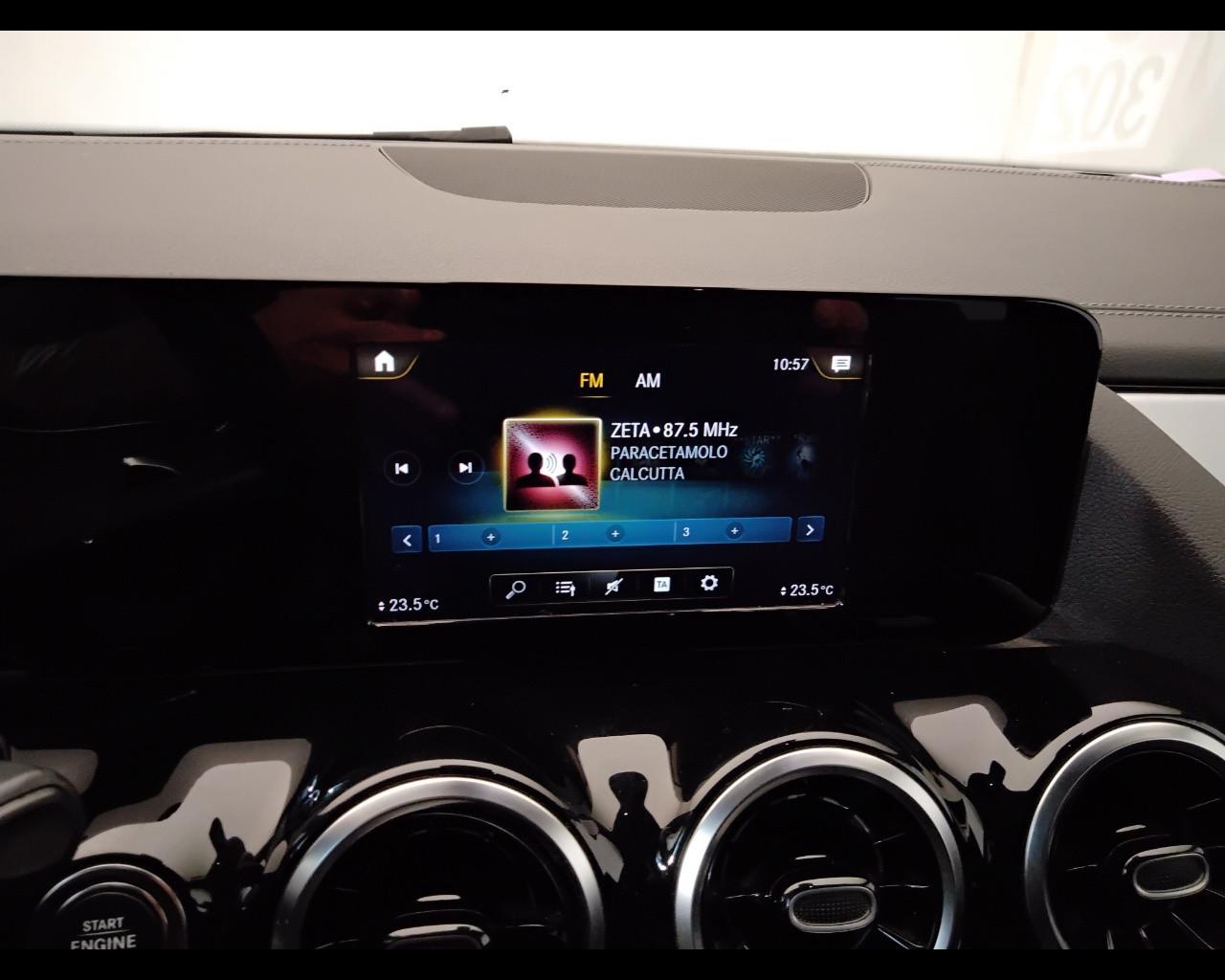 Mercedes-Benz Classe B - W247 2018 - B 180 Premium auto