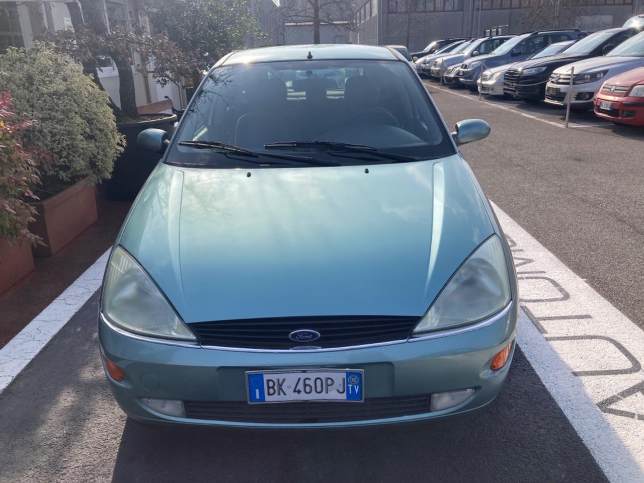 FORD FOCUS 5 PORTE (KM 132.305) DA VETRINA