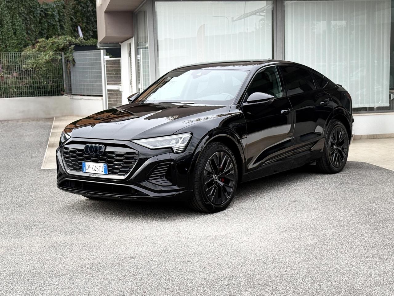 Audi Q8 e-tron Sportback 55 Quattro S Line 408 cv - 2024