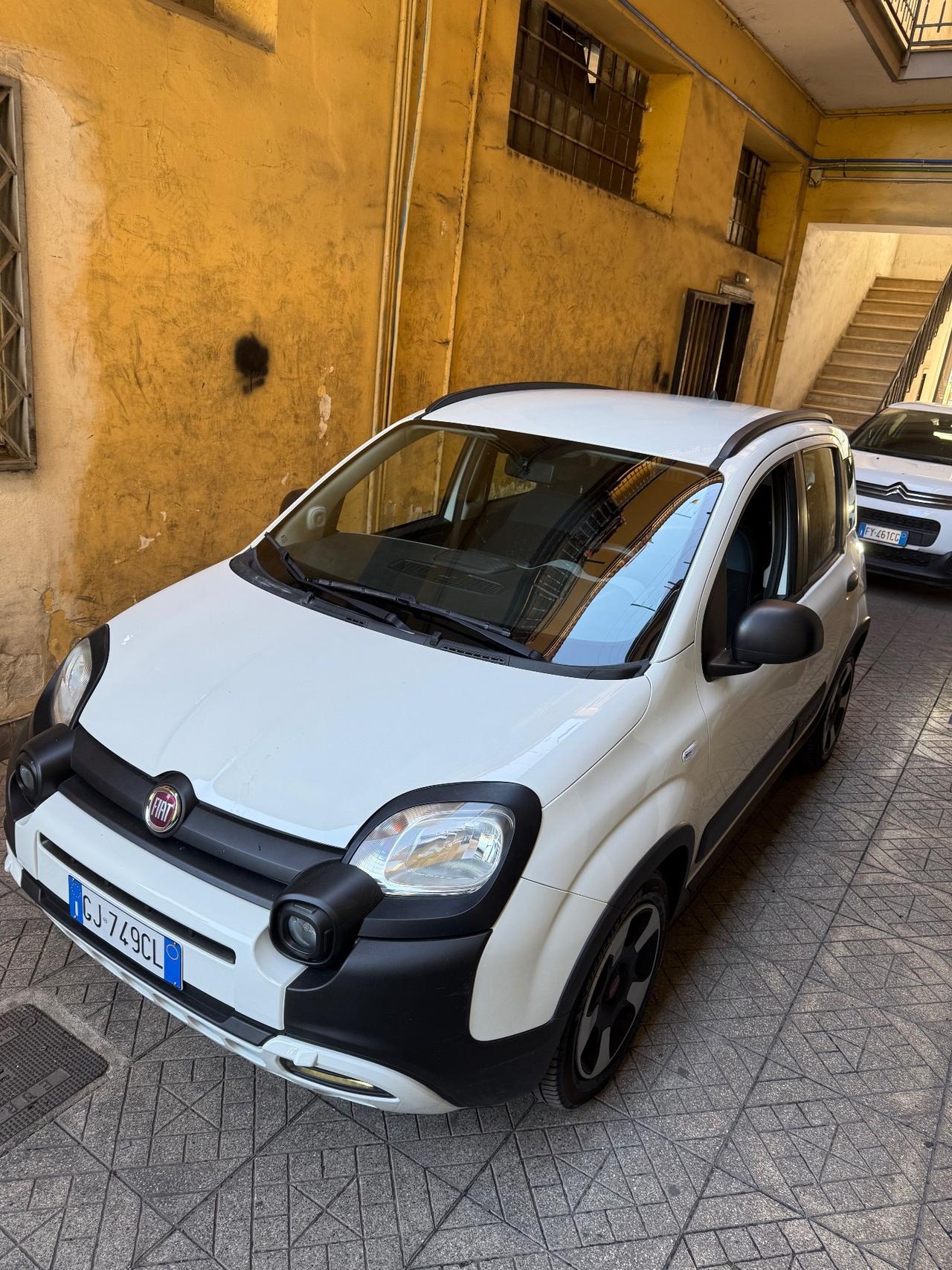 Fiat Panda 1.2 citycross gpl di serie