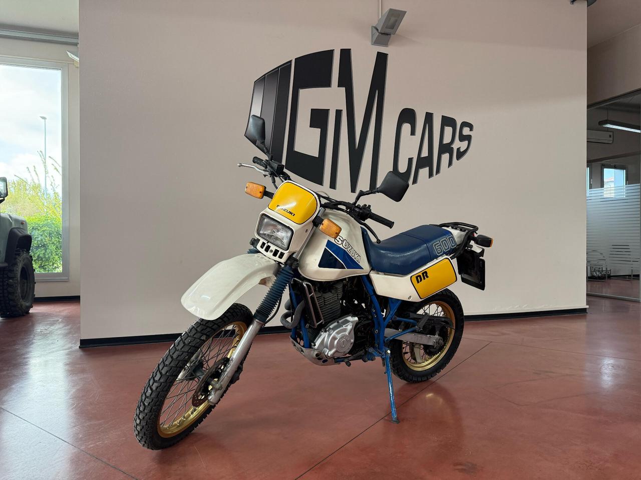 DR 600 Suzuki, Incredibilmente bella, INTERESSE STORICO E MOTORE CAMBIATO, CON 33000KM