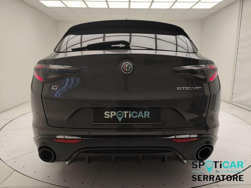 Alfa Romeo Stelvio 2023 2.2 t Veloce Q4 210cv auto