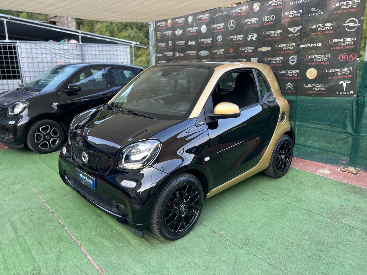 Smart ForTwo 1.0 71 cv - Cambio Automatico - Block Shaft