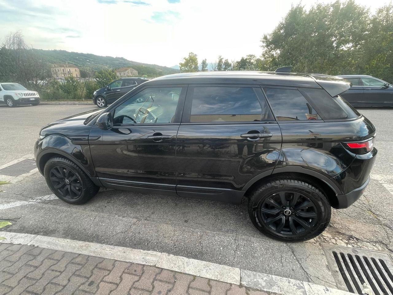 Autocarro 100% detraibile, Range Rover Evoque 2.0 TD4 150CV 5p.SE