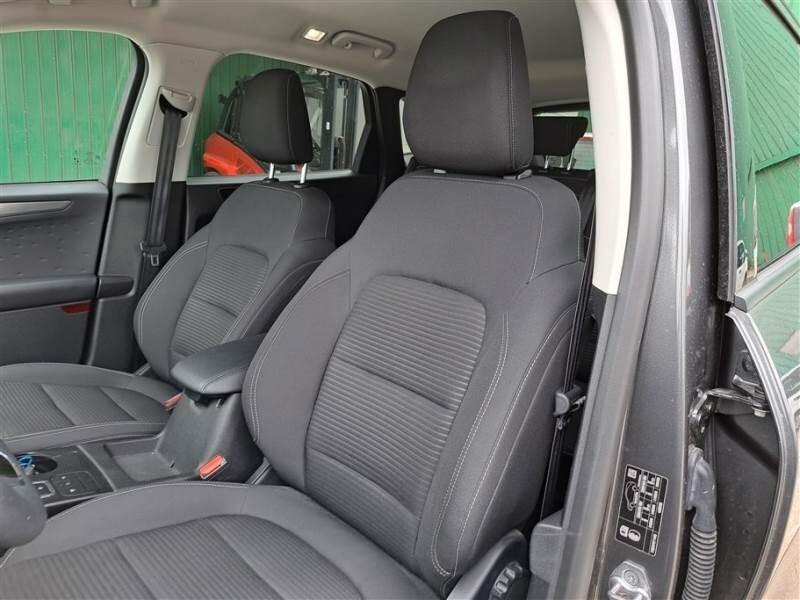 Ford Kuga 1.5 120 CV aut. 2WD Titanium Business