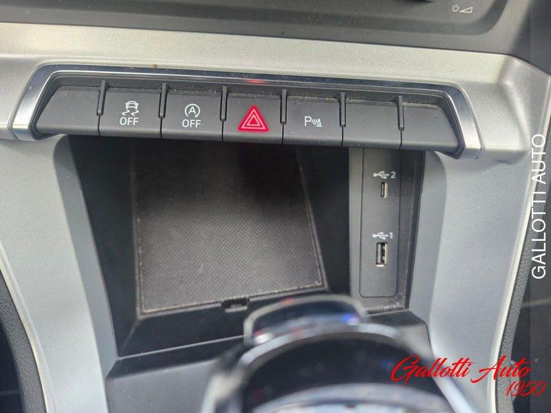 Audi Q3 2.0 TDI 150cv S tronic