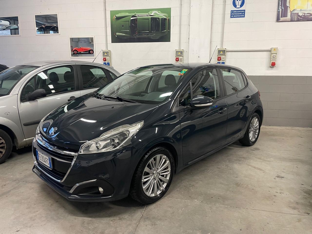Peugeot 208 BlueHDi 100 5 porte Allure