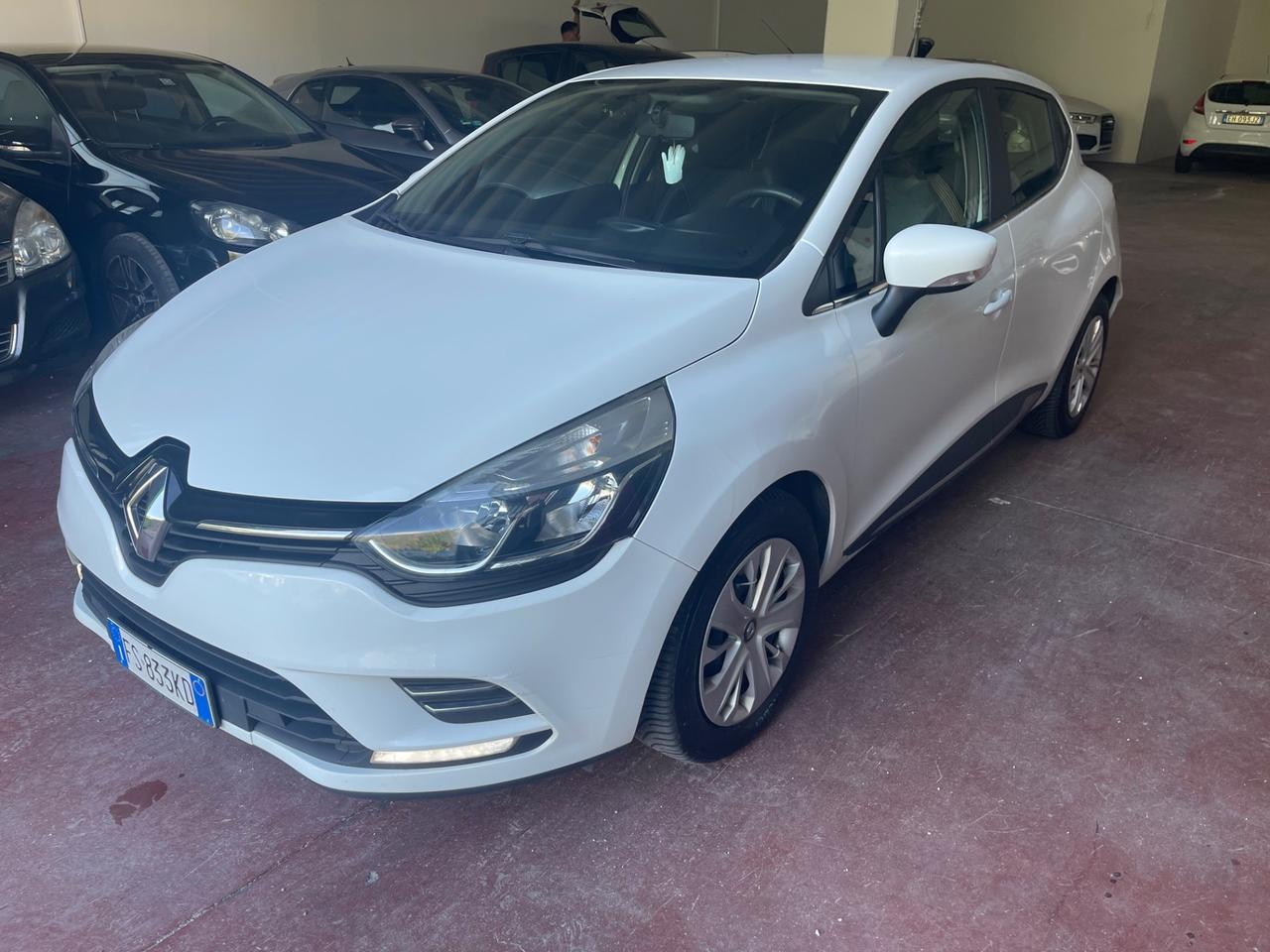 Renault Clio dCi 8V 75 CV 5 porte Duel SI NEOPATENTATI