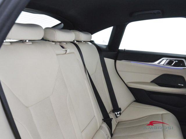 BMW 420 Serie 4 d mhev 48V Msport auto