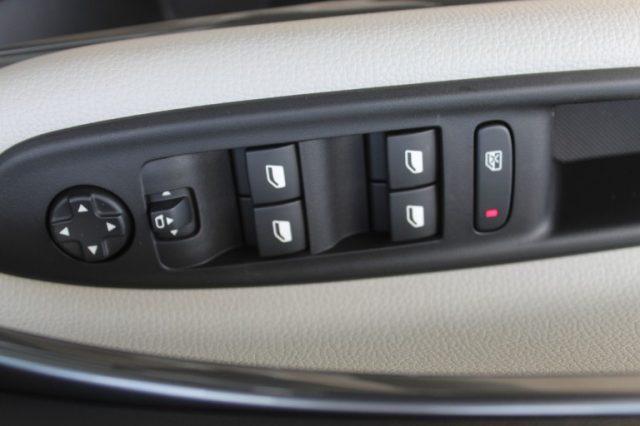 FIAT 600 Hybrid 110 CV DCT MHEV La Prima -KM0