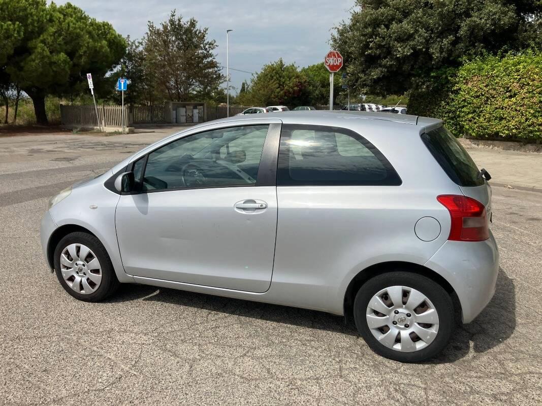 Toyota Yaris 3 Porte 1.0 Sol 3p