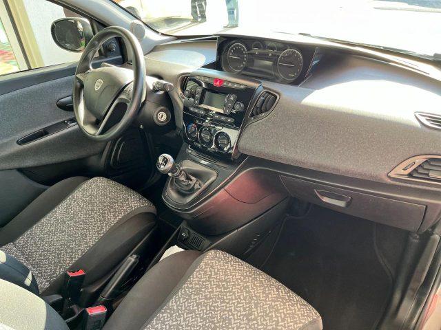 LANCIA Ypsilon 1.0 FireFly 5 porte Ecochic Silver *IBRIDA*